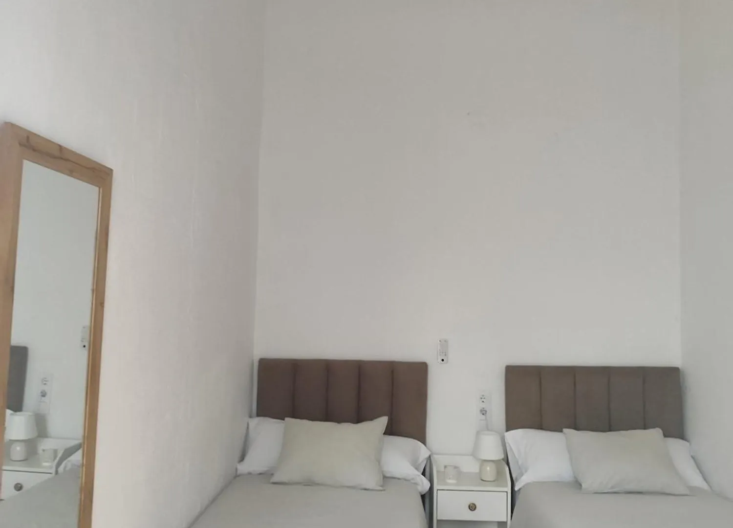 Estreno Centro Y Playa Cadiz Apartman